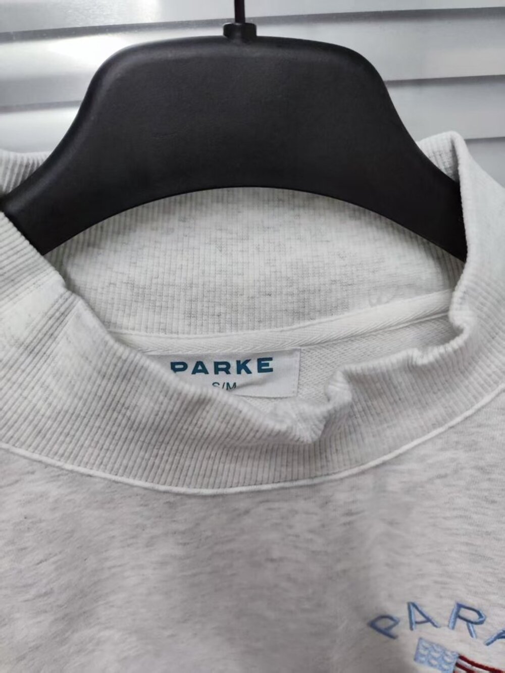Size S/M Parke Mock Neck Embroidered Flag Logo Sweatshirt - Picture 5 of 6